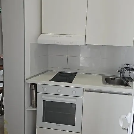Andelaro Daire Makarska